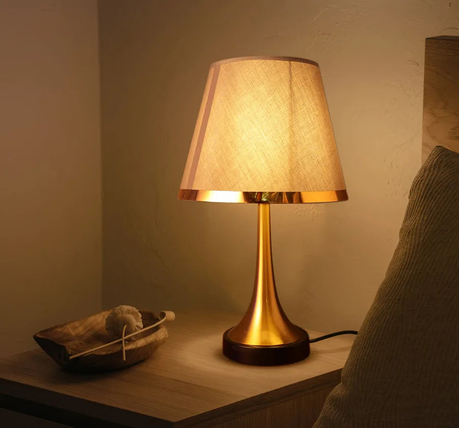 MIRAGE TABLE LAMP