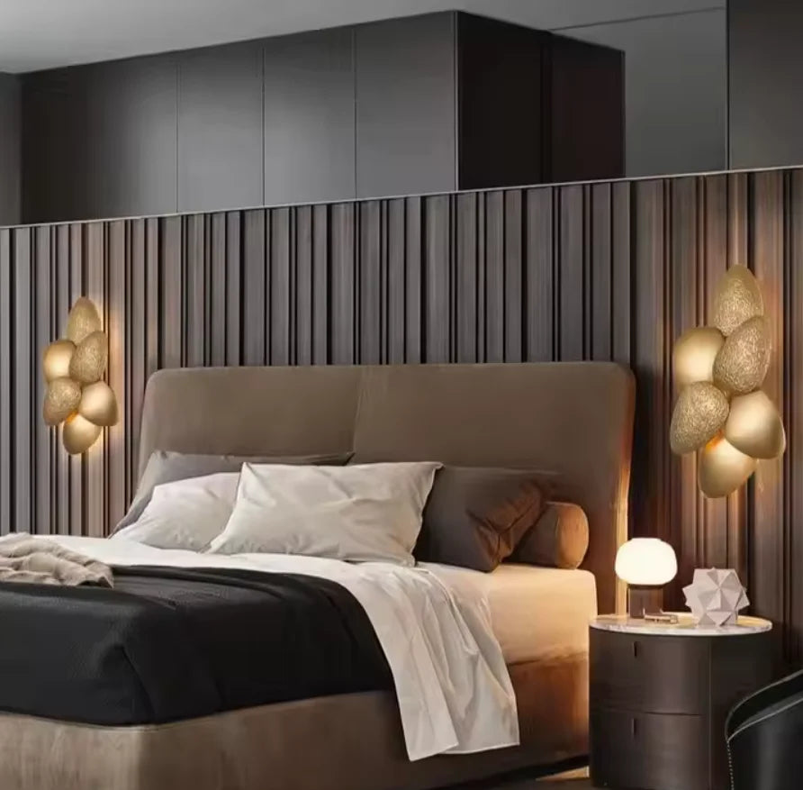 GOLDEN OASIS WALL LAMP