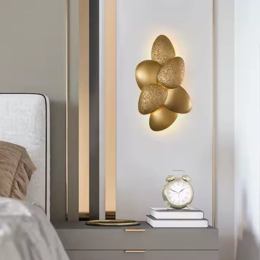 GOLDEN OASIS WALL LAMP