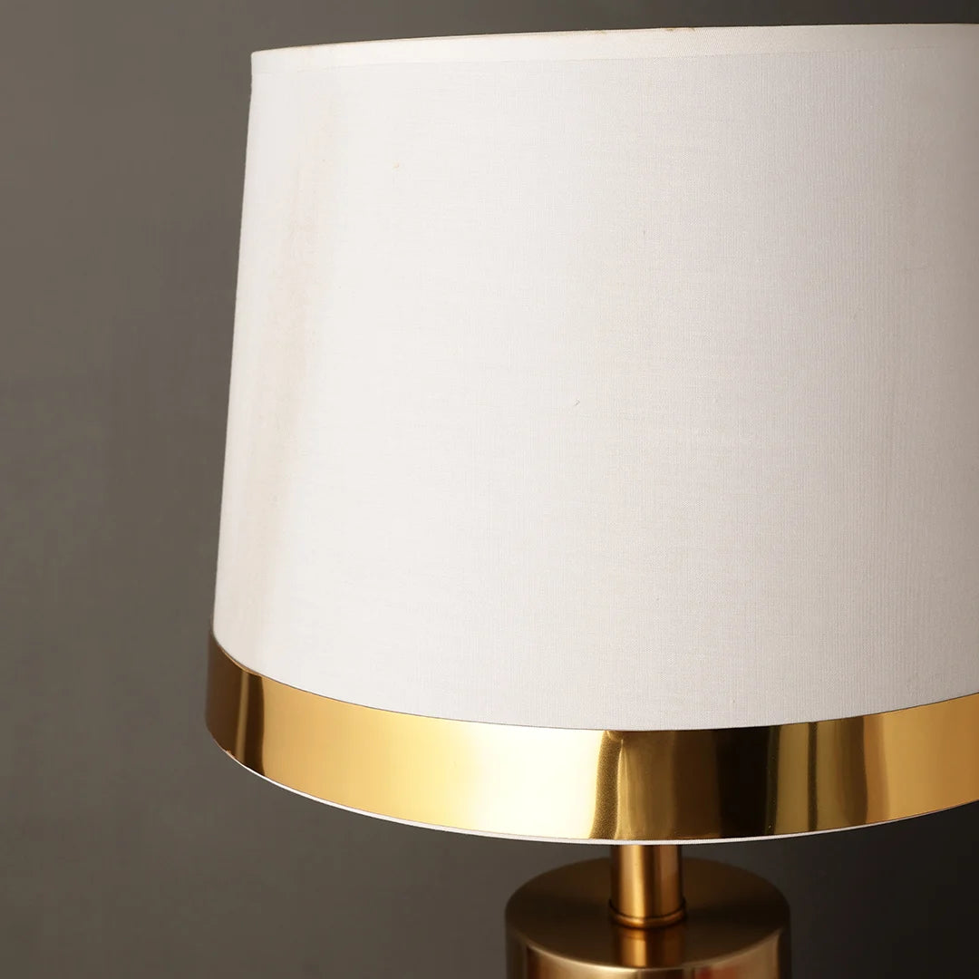 PRESTIGE TABLE LAMP (Small)