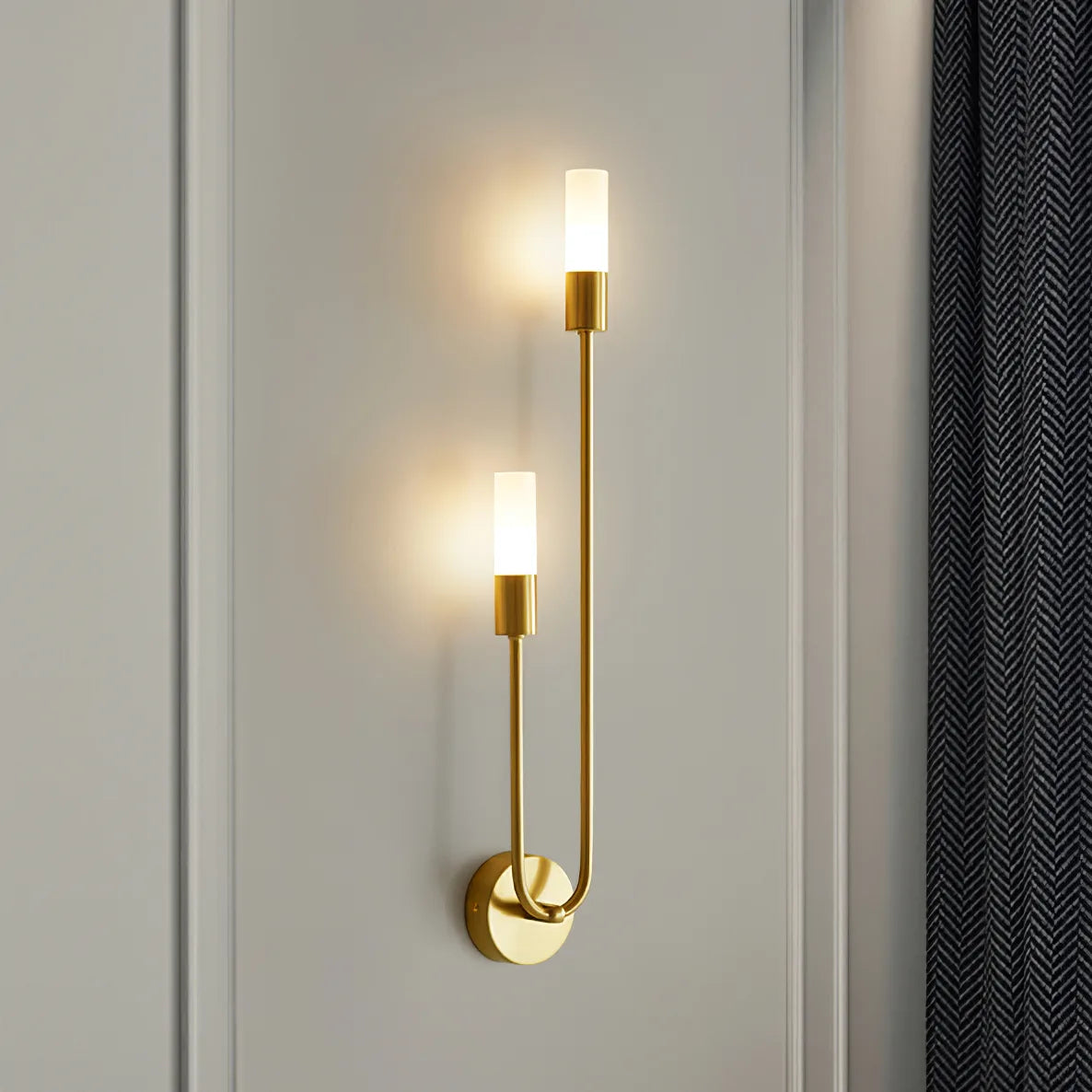 DUAL SHARD WALL LAMP