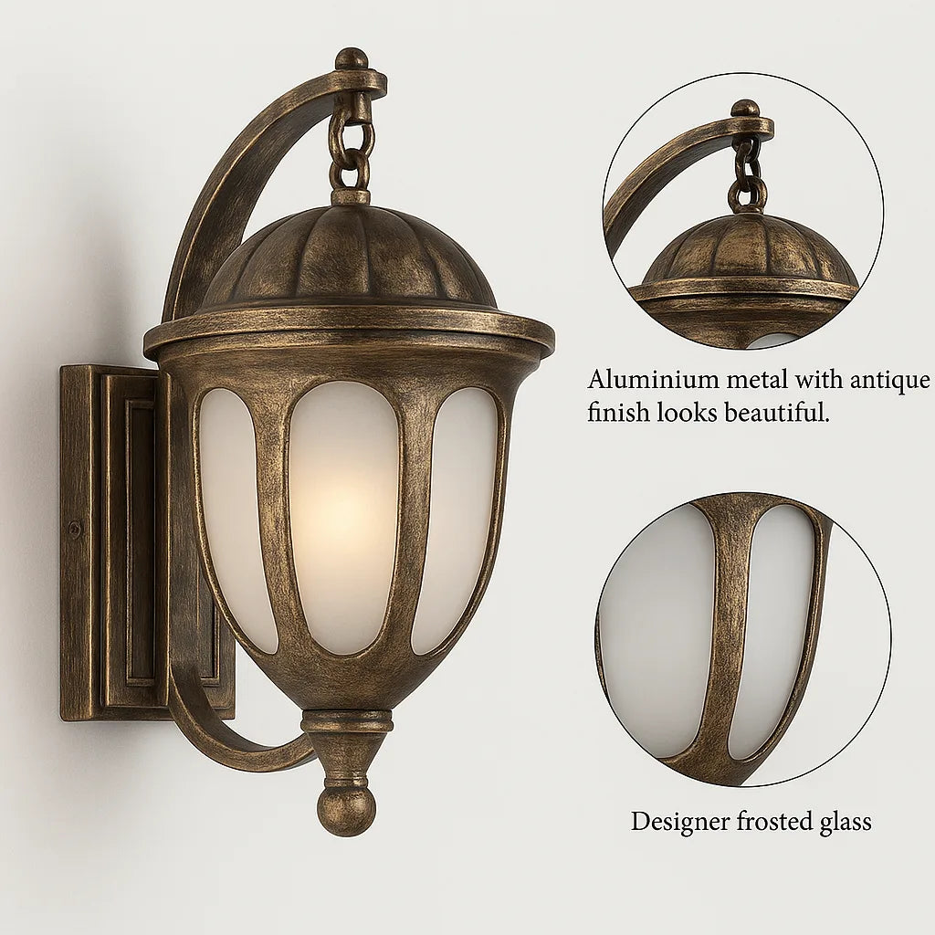 LANTIQUE OUTDOOR WALL LIGHT