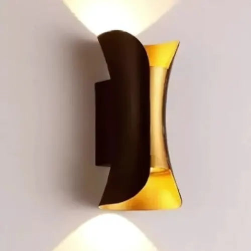 GLOWGUARD OUTDOOR LIGHT