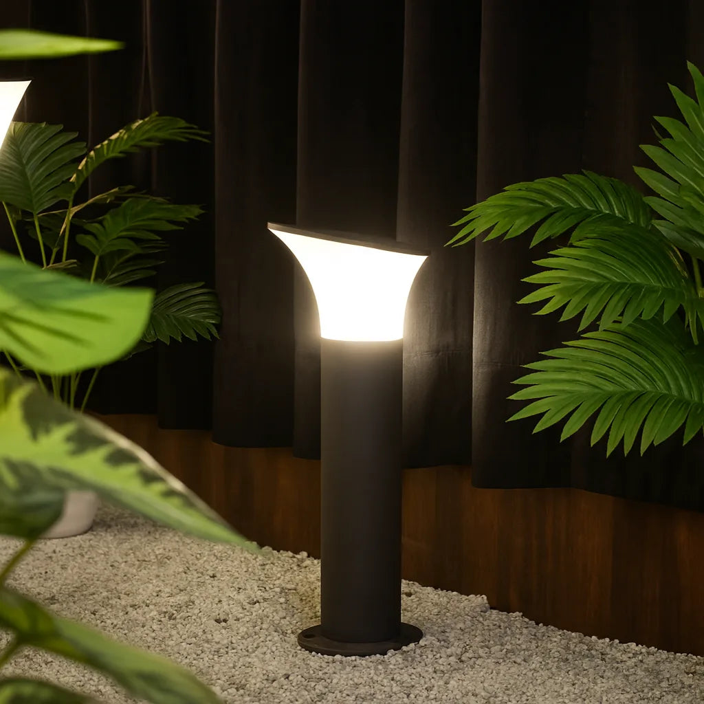 POLARIS BOLLARD LIGHT