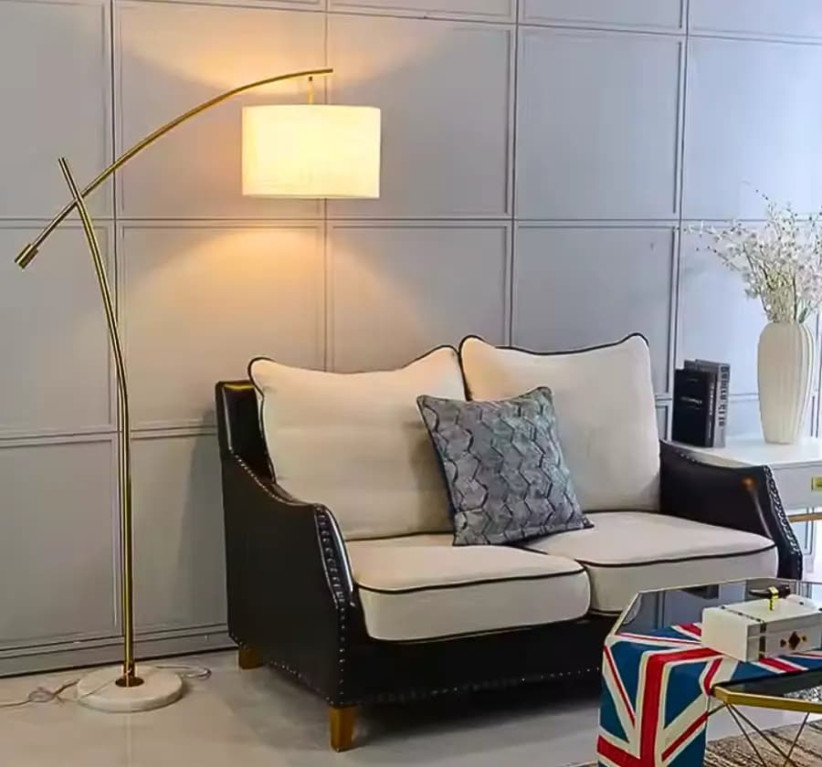 ARCANE FLOOR LAMP