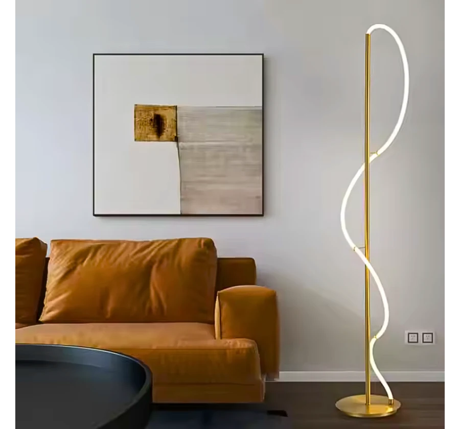 QUANTUM FLOOR LAMP