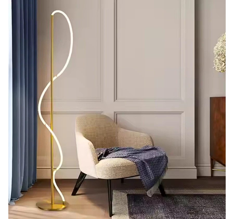 QUANTUM FLOOR LAMP