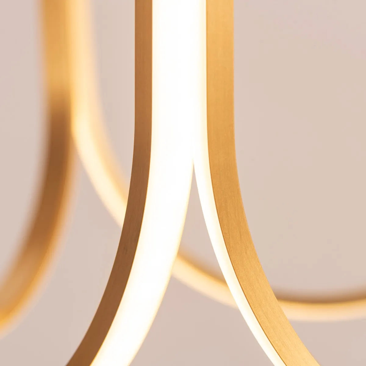 ARCHY MODERN CHANDELIER