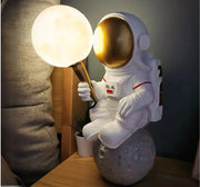 MOONWALKER TABLE LAMP