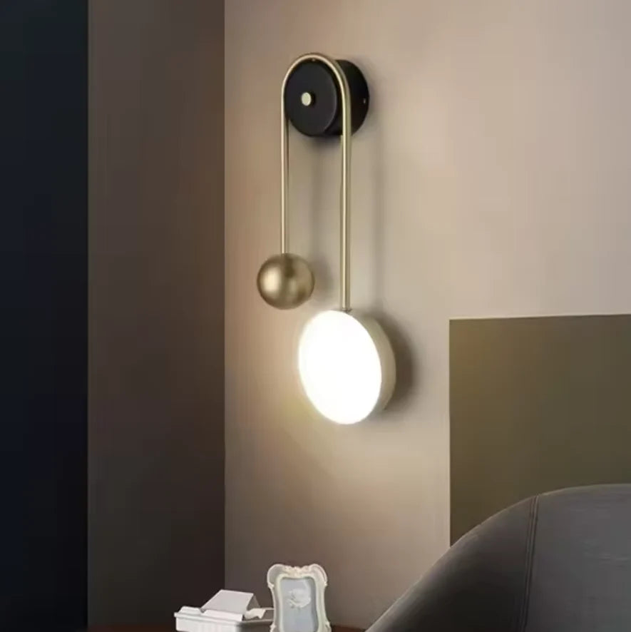 COSMO CURVE WALL LAMP