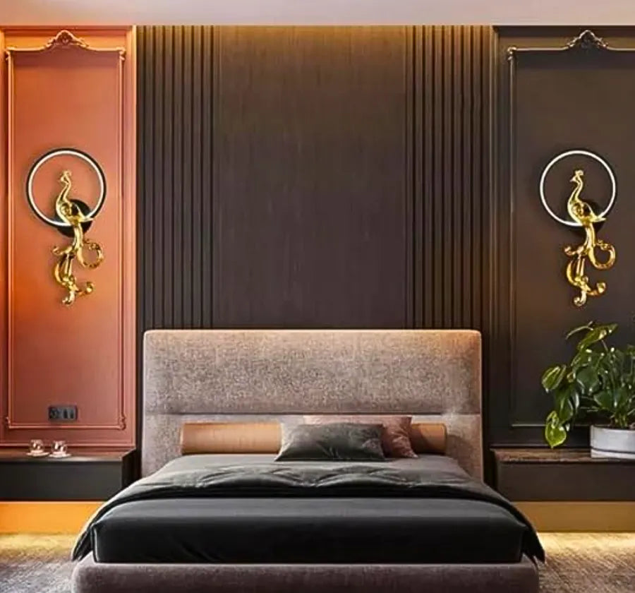 ROYALE PEACOCK WALL LAMP (Right)