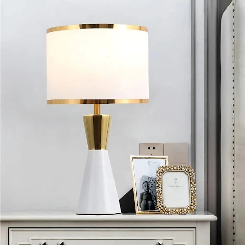 GLORENE TABLE LAMP