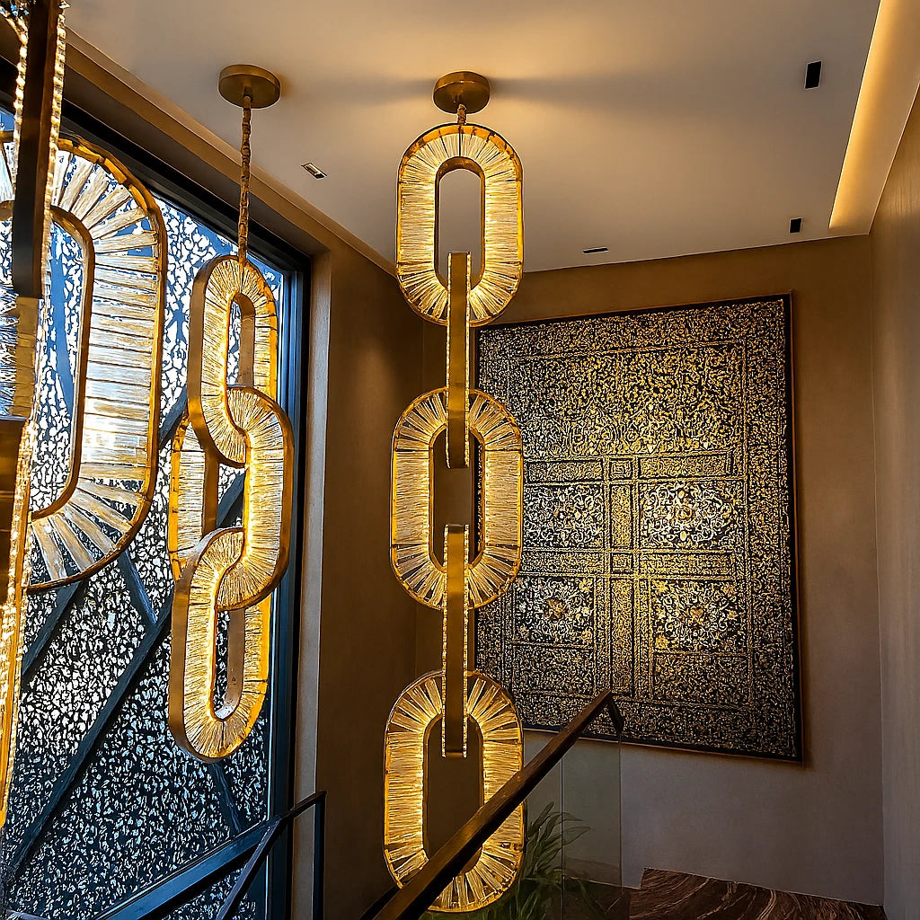 PINNACLE LINK LUXURY CHANDELIER