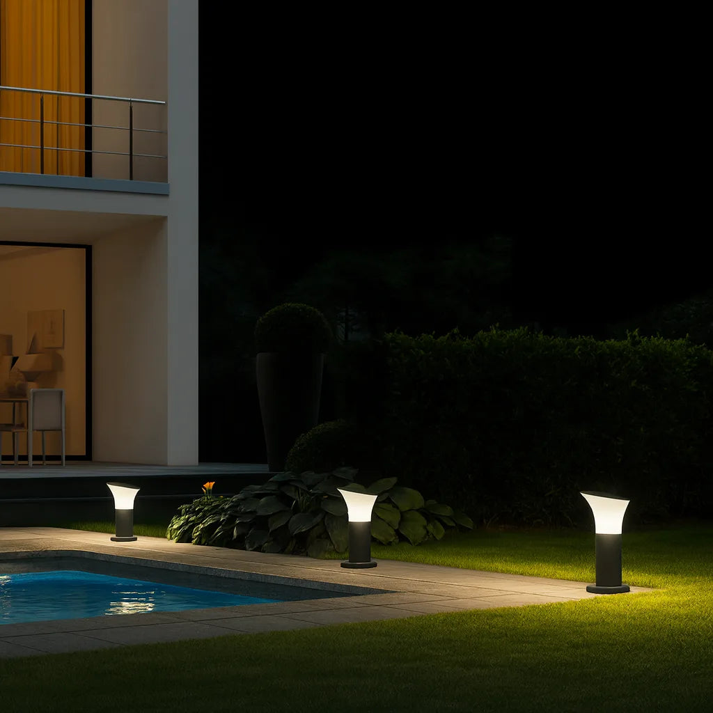 POLARIS BOLLARD LIGHT