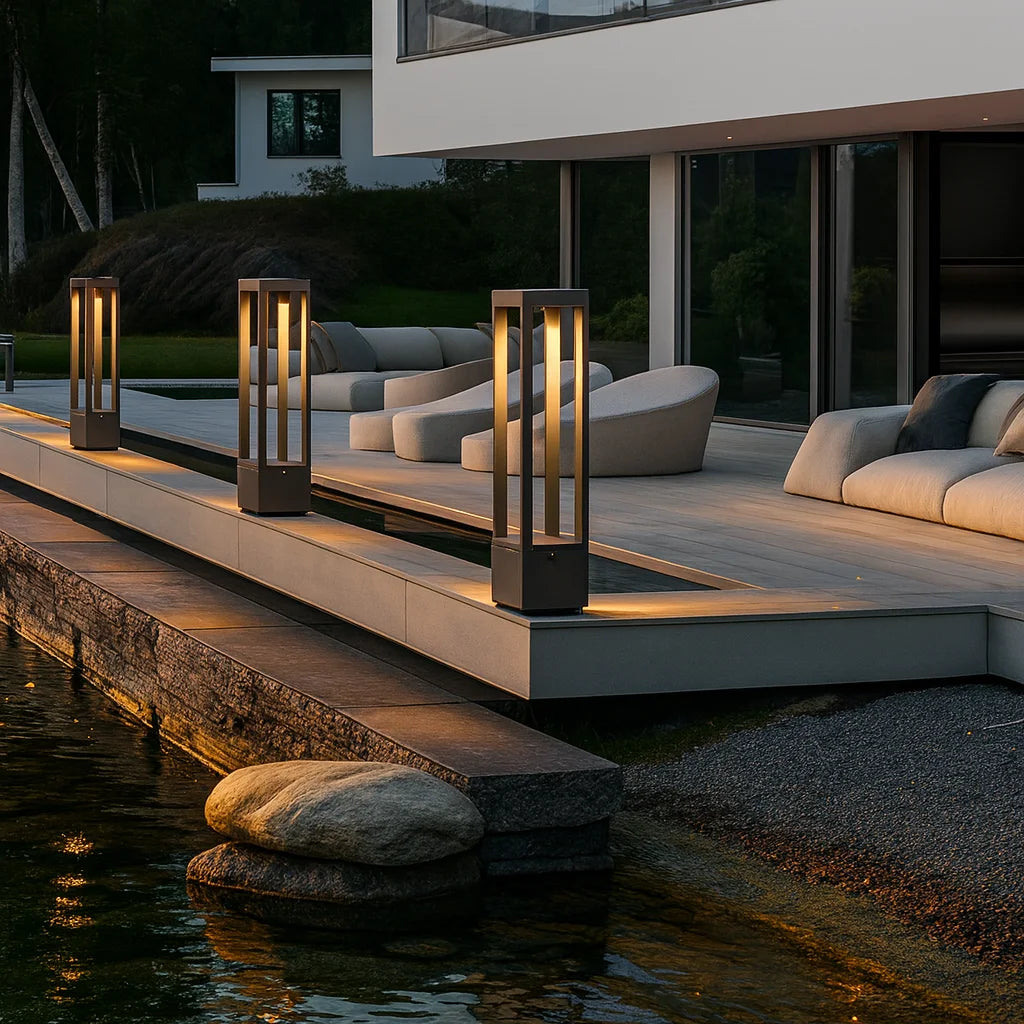 VISTABEAM WATERPROOF BOLLARD LIGHT