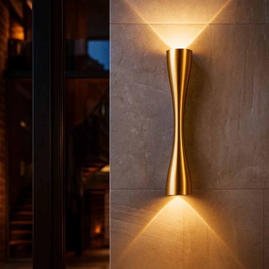 ARISTO OUTDOOR WALL FACADE LIGHT