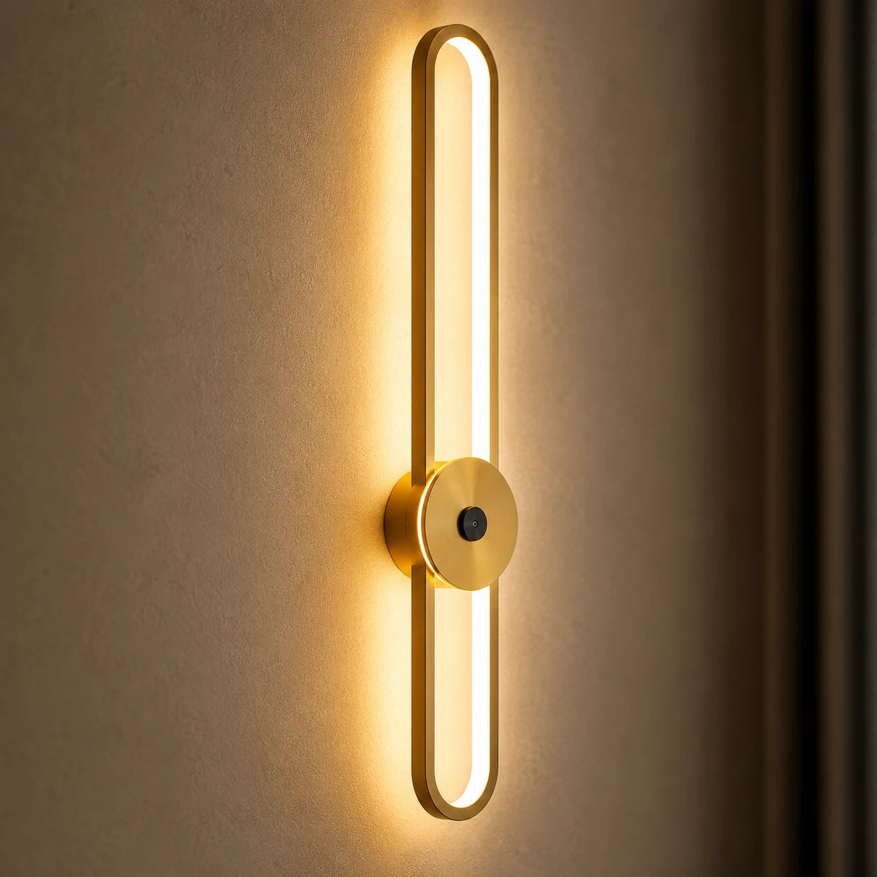ALVARO WALL LAMP