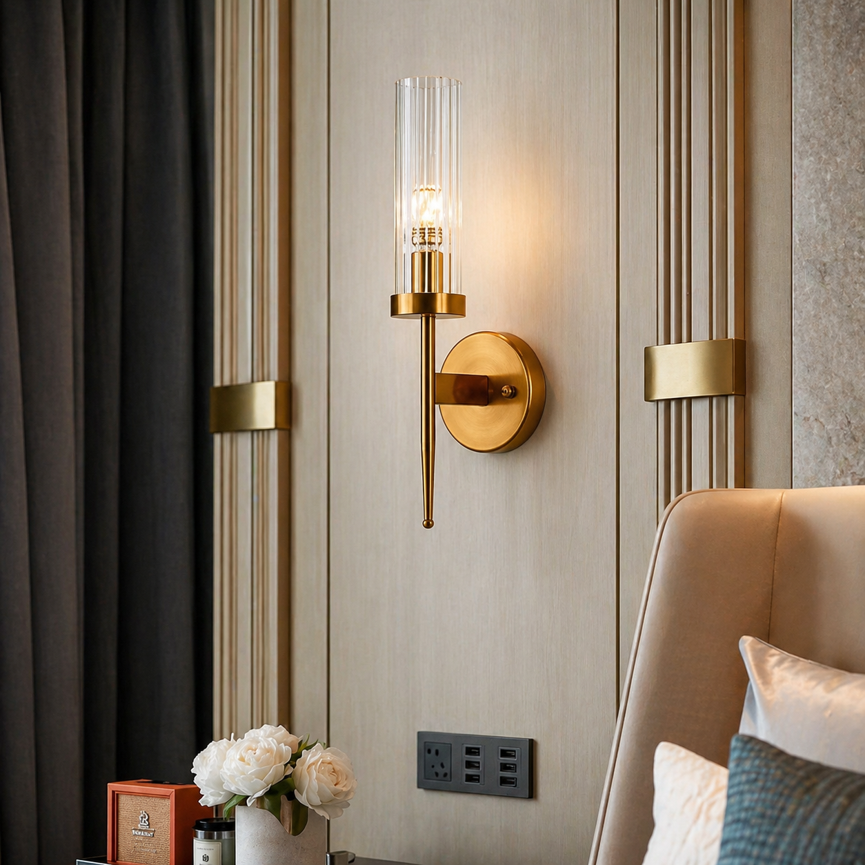 AURIGLOW WALL LIGHT