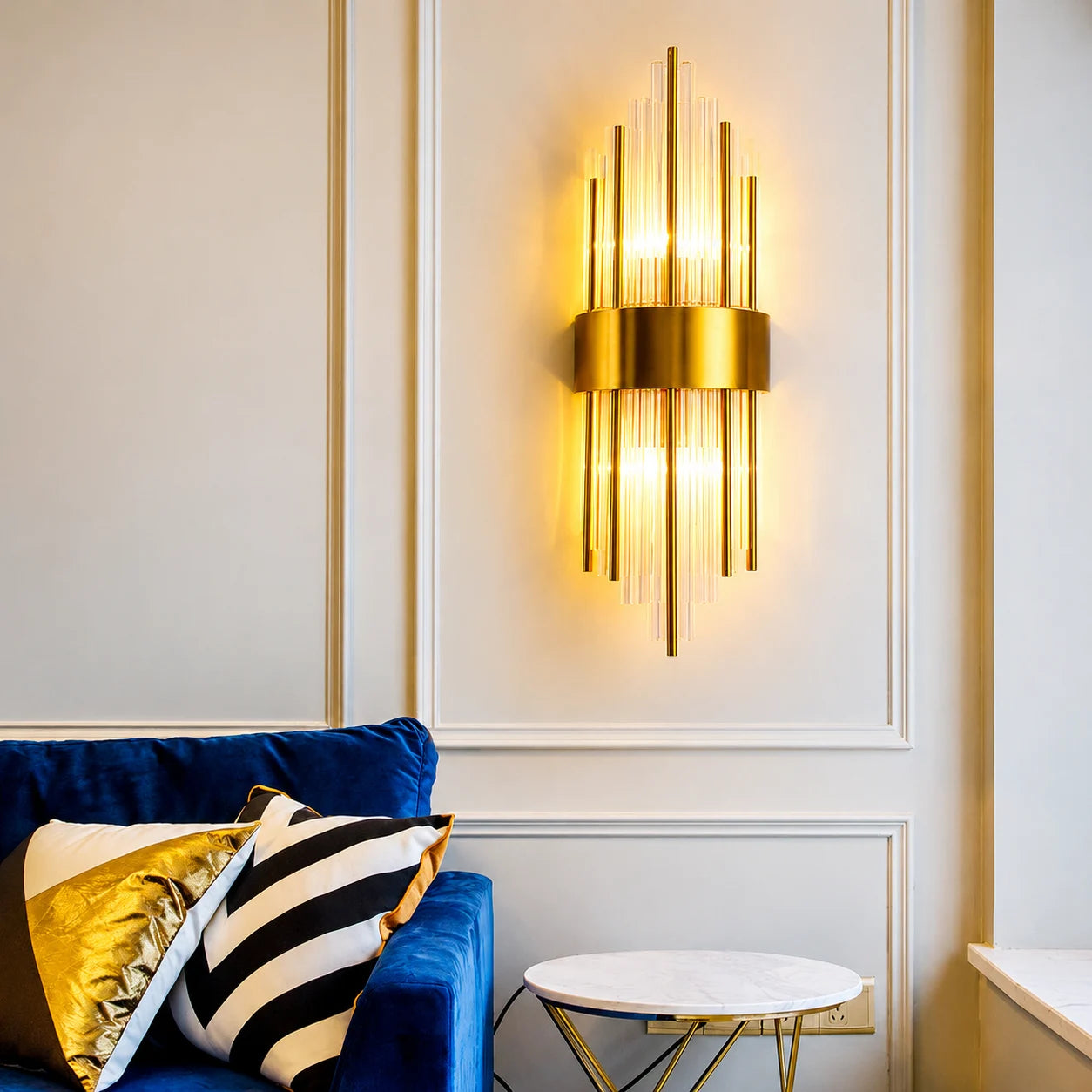AURION WALL LIGHT
