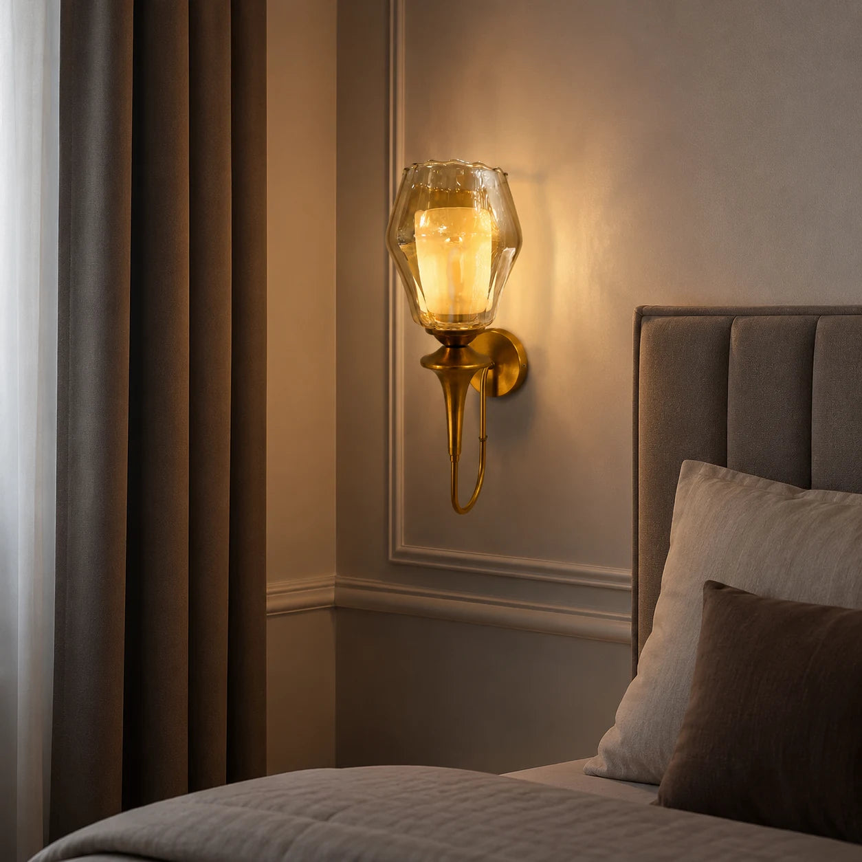 AURYN FLAME WALL SCONCE