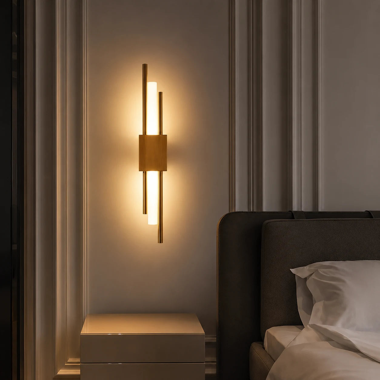 LUCENTRA WALL LAMP
