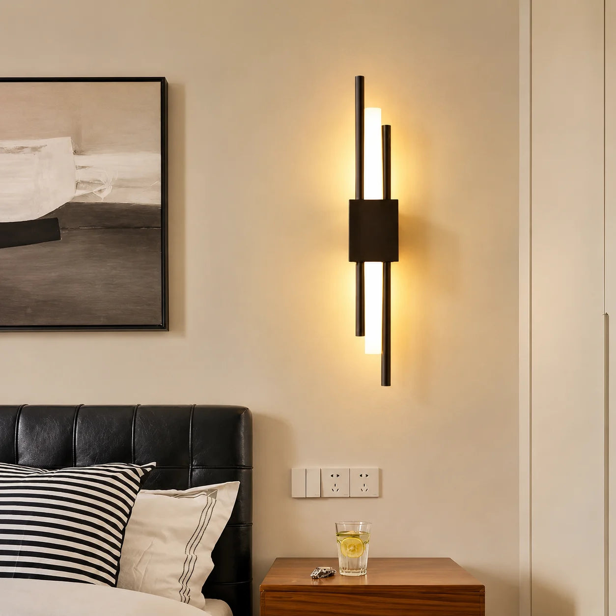 LUCENTRA WALL LAMP