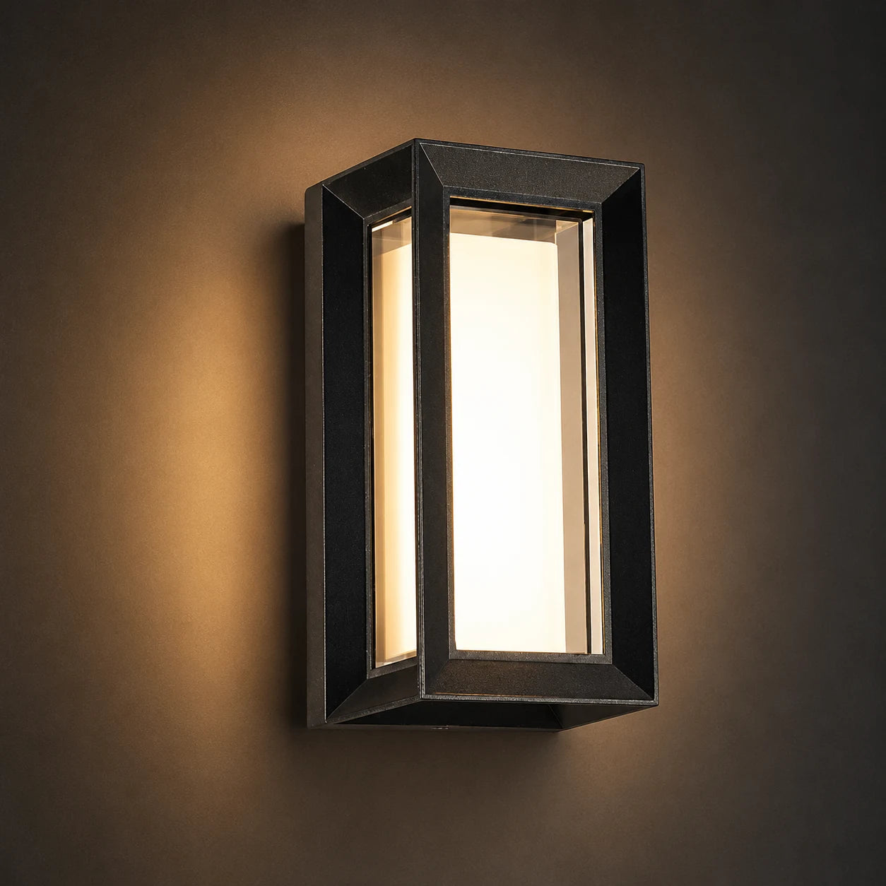 NOVUS OUTDOOR WALL FACADE LIGHT