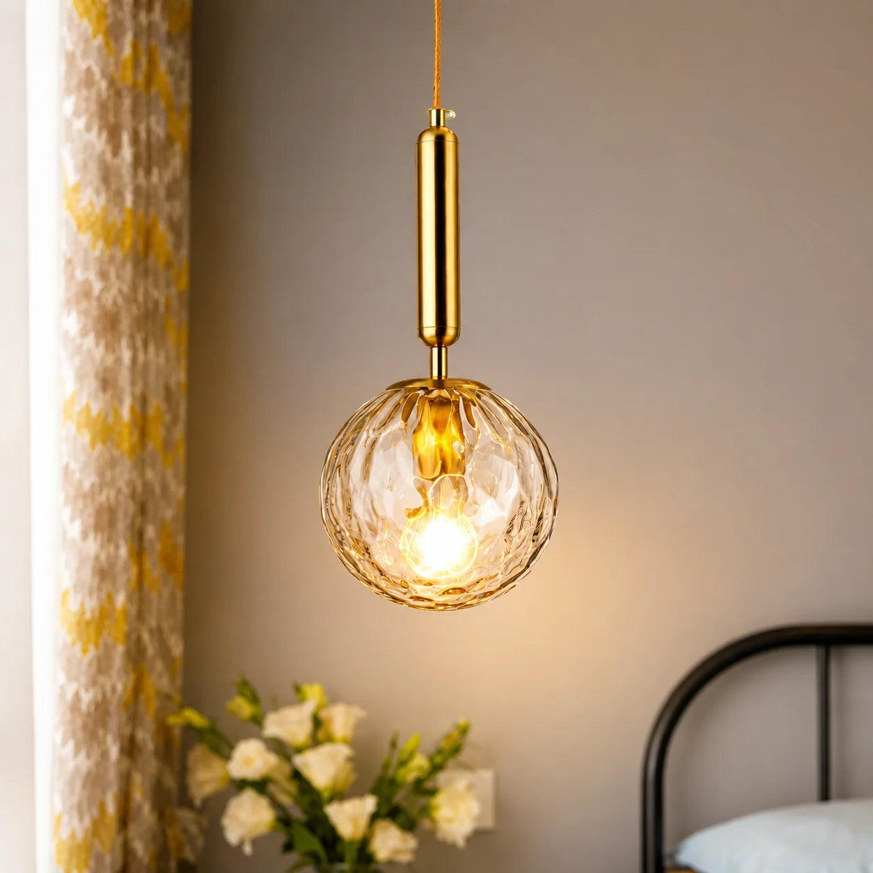 VERTUNA HANGING LIGHT