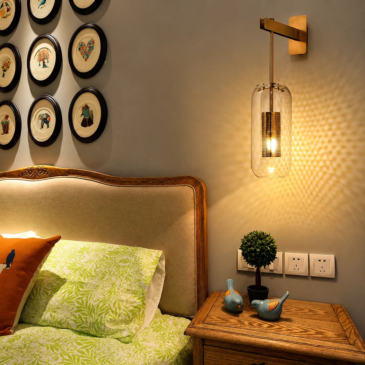 VETRO GLOW WALL LIGHT